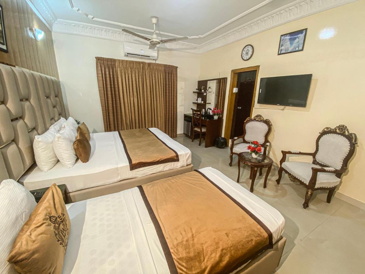 World Inn Hotel Karachi Exterior photo