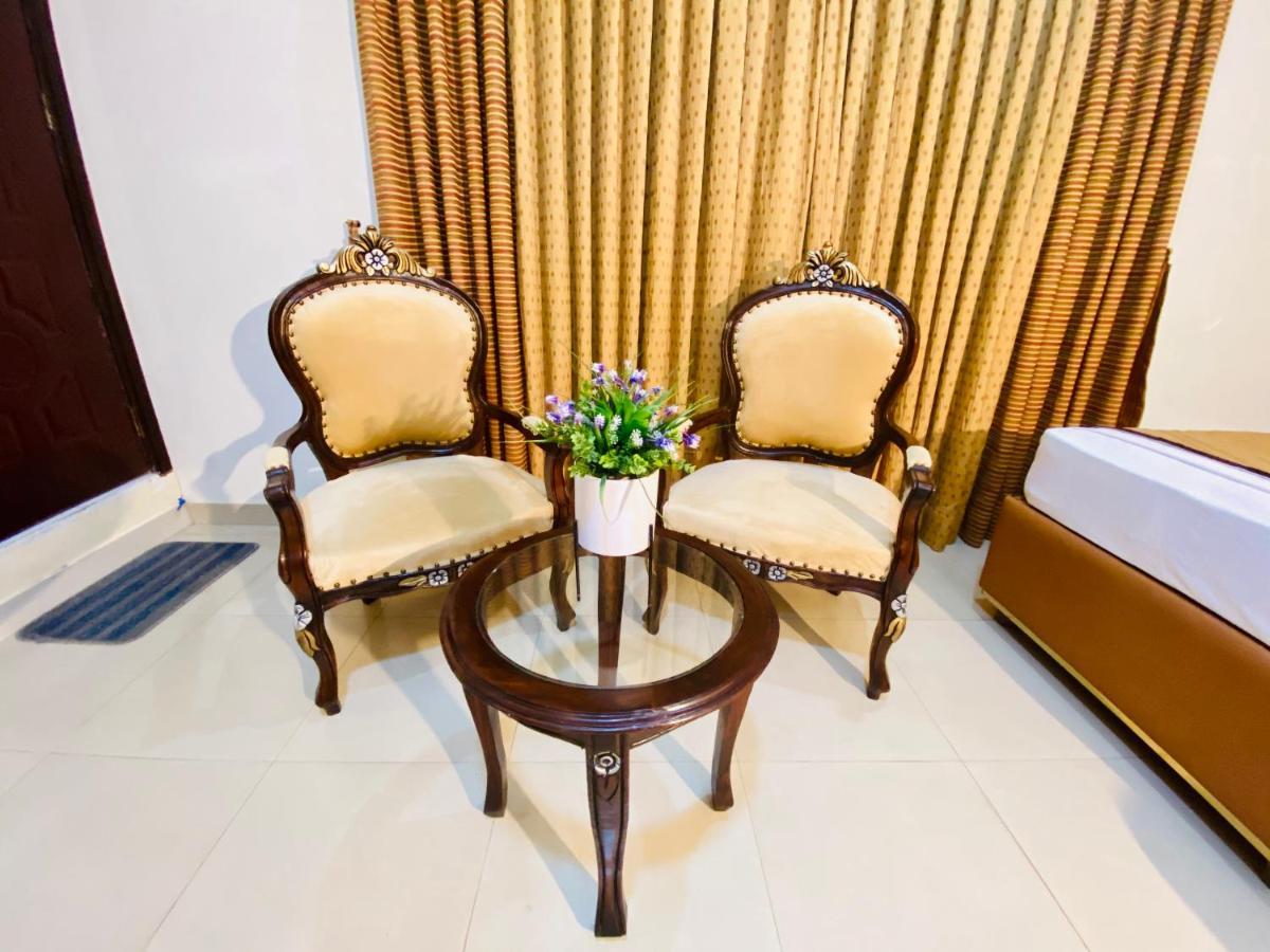 World Inn Hotel Karachi Exterior photo