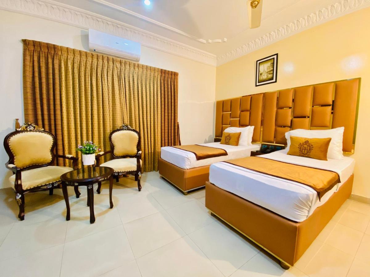 World Inn Hotel Karachi Exterior photo